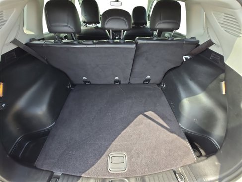 Used 2018 Jeep Compass Latitude w/ Popular Equipment Group image 7