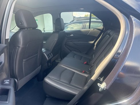 Used 2021 Chevrolet Equinox LT image 6