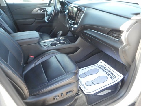 Used 2018 Chevrolet Traverse LT image 10