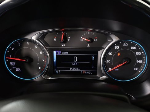 Used 2017 Chevrolet Malibu LT image 36