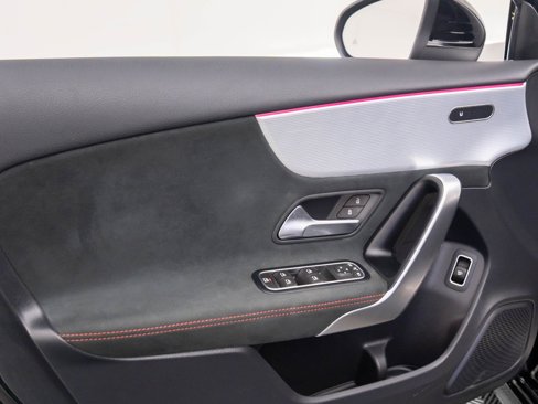 Certified 2022 Mercedes-Benz A 220 4MATIC image 12