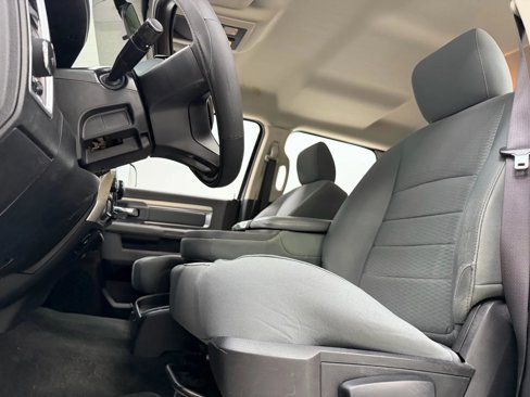 Used 2017 RAM 3500 SLT w/ Protection Group image 15