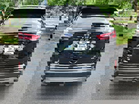 Certified 2024 Ford Edge SEL w/ Convenience Package image 4