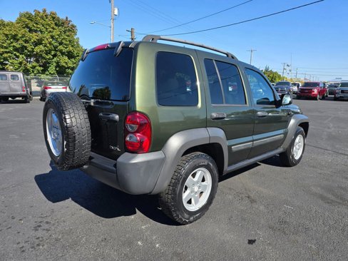 Used 2006 Jeep Liberty Sport image 5