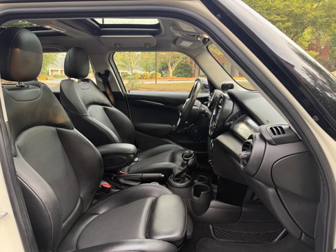 Used 2018 MINI Cooper S image 27