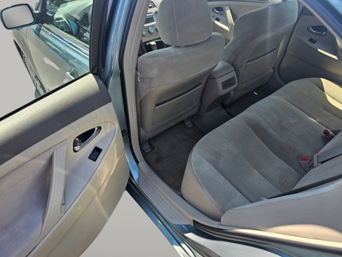 Used 2007 Toyota Camry LE image 19