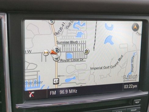 Used 2014 Porsche Panamera S image 20