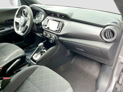 Certified 2019 Nissan Kicks S image 24