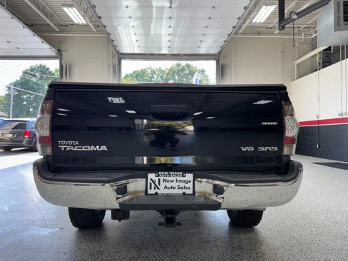 Used 2011 Toyota Tacoma 4x4 Double Cab image 13