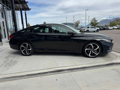 Used 2019 Honda Accord Sport image 9