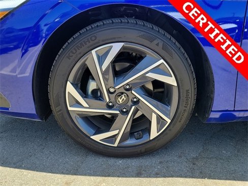 Certified 2024 Hyundai Elantra SEL w/ Convenience Package image 22