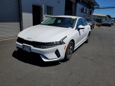 Used 2022 Kia K5 LXS image 1
