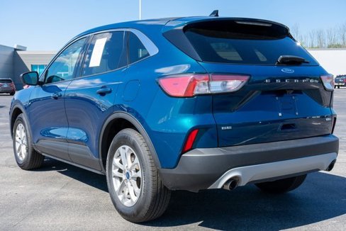 Used 2020 Ford Escape SE image 8