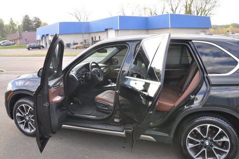 Used 2017 BMW X5 xDrive40e image 17