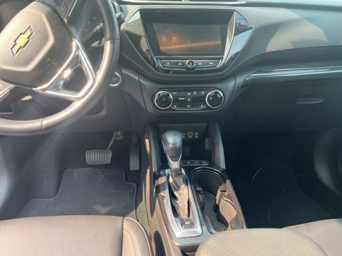 Used 2022 Chevrolet TrailBlazer ACTIV w/ Sun and Liftgate Package image 11