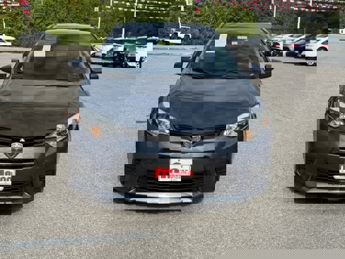 Used 2016 Toyota Corolla image 5