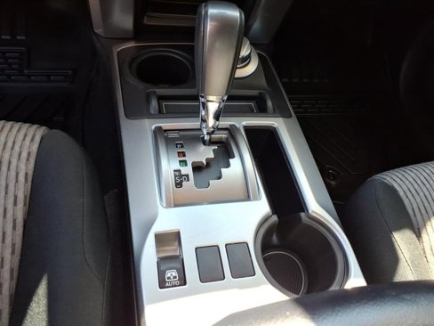 Used 2022 Toyota 4Runner SR5 image 29