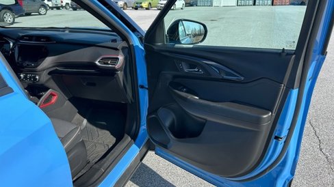 Certified 2023 Chevrolet TrailBlazer RS w/ Convenience Package image 35