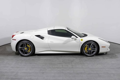 Used 2018 Ferrari 488 Spider image 13