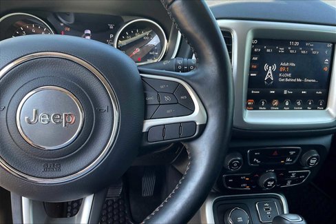 Used 2018 Jeep Compass Latitude w/ Popular Equipment Group image 23