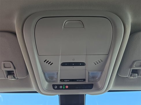 Certified 2020 Chevrolet Equinox LT image 36