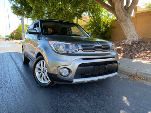 Used 2019 Kia Soul + image 4