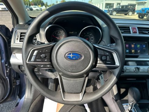 Used 2018 Subaru Legacy 2.5i image 16