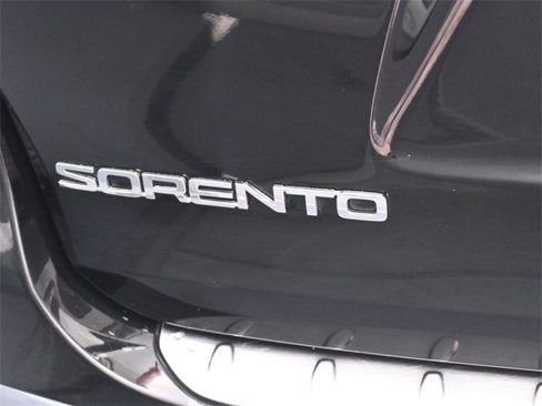 Used 2019 Kia Sorento SX image 14