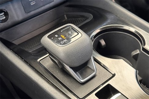 Used 2024 Nissan Rogue SV image 33