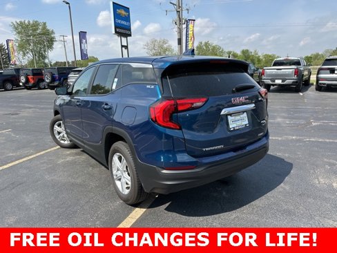 Used 2021 GMC Terrain SLE image 5