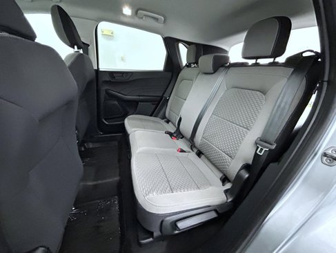 Used 2022 Ford Escape SE w/ Cold Weather Package image 19