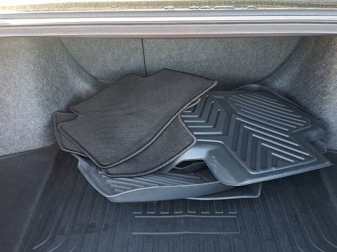 Used 2018 Honda Accord EX image 29