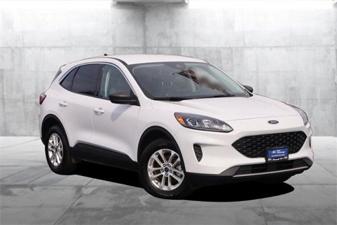 Certified 2022 Ford Escape SE image 2