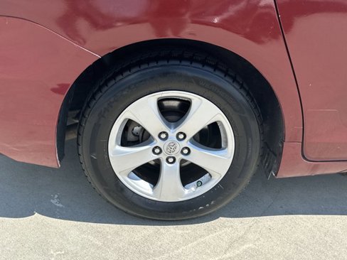 Used 2015 Toyota Sienna LE image 20