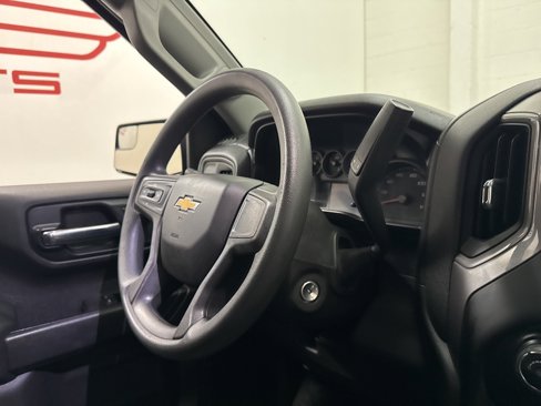Used 2020 Chevrolet Silverado 1500 Custom w/ Custom Value Package image 57