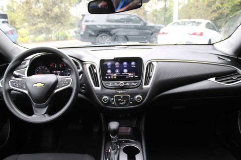 Used 2023 Chevrolet Malibu LS image 24