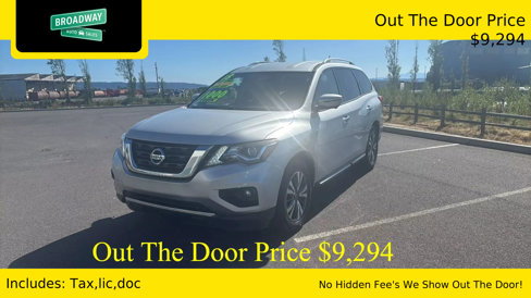 Used 2018 Nissan Pathfinder SL image 1
