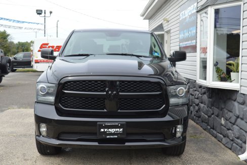 Used 2014 RAM 1500 Express w/ Black Ram 1500 Express Group image 8