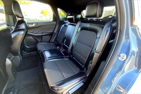 Used 2024 Ford Escape ST-Line w/ Cold Weather Package image 18