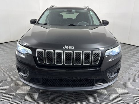 Used 2020 Jeep Cherokee Latitude image 2