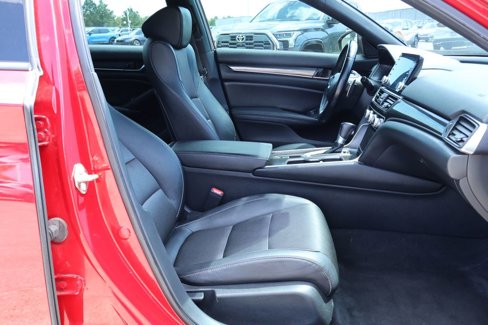 Used 2019 Honda Accord Sport image 8