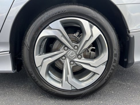 Used 2020 Honda Accord EX image 4