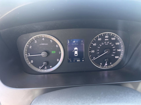Used 2016 Hyundai Sonata SE image 12