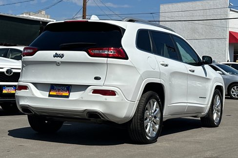 Used 2017 Jeep Cherokee Overland w/ Technology Group image 4