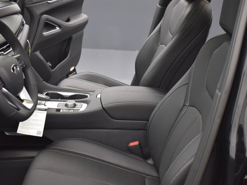 New 2026 INFINITI QX60 Luxe w/ Cargo Package image 16