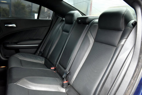 Used 2017 Dodge Charger R/T w/ Premium Group image 20