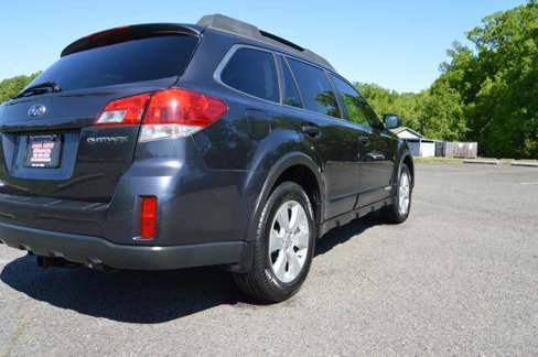 Used 2010 Subaru Outback 2.5i Premium w/ Protection Package 1A image 52