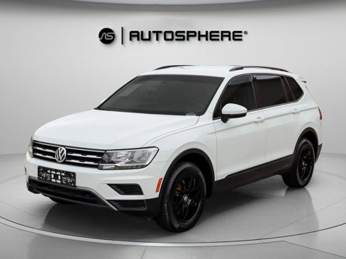 Used 2018 Volkswagen Tiguan S image 4