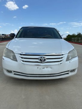 Used 2007 Toyota Avalon Limited image 2