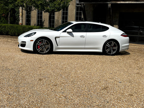 Used 2013 Porsche Panamera GTS image 3